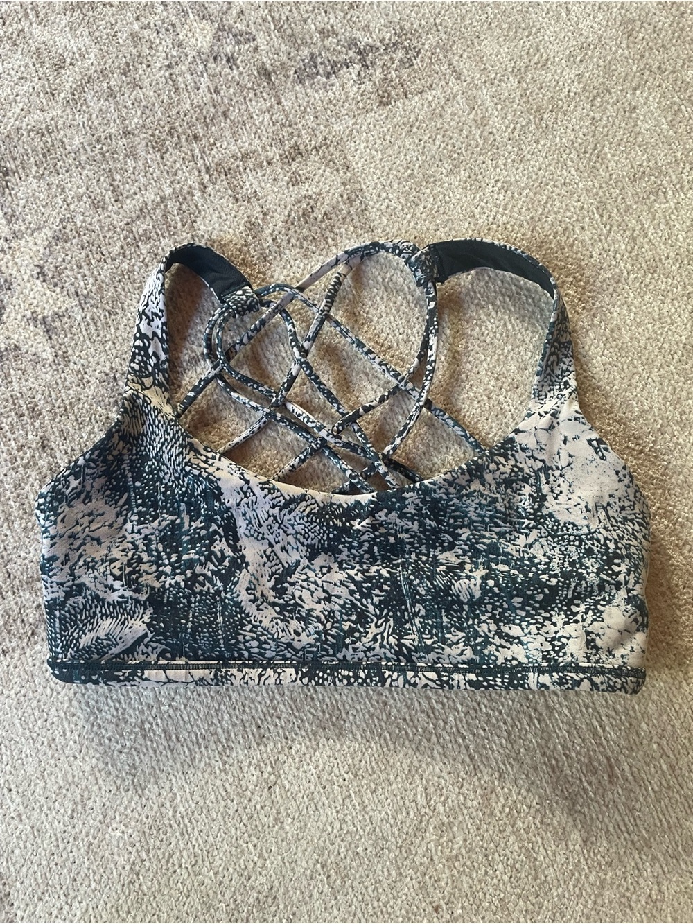 Lululemon bra top 6
